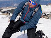 Knieexperten nach Skiunfall